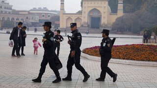 ΟΗΕ για Σιντζιάνγκ: Υπάρχουν πιθανά εγκλήματα κατά της ανθρωπότητας, βασανιστήρια και σεξουαλική βία