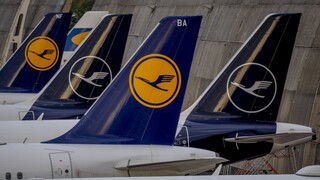 Ταξιδιωτικού χάους συνέχεια στη Γερμανία - Συνεχίζουν τις κινητοποιήσεις οι πιλότοι της Lufthansa