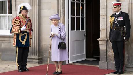 Βασίλισσα Ελισάβετ: Οι σταθμοί της 70χρονης πορείας της στο βρετανικό θρόνο