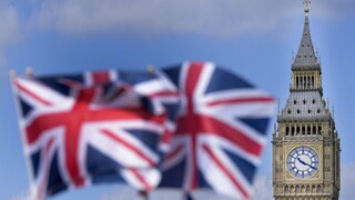 Βρετανία: «Αργή» ανάπτυξη 0,2% τον Ιούλιο