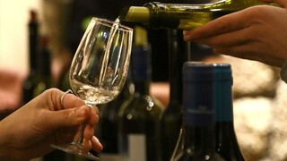 Eλληνικό κρασί: Προς ρεκόρ οι εξαγωγές – Ώθηση από τον τουρισμό στις εγχώριες πωλήσεις