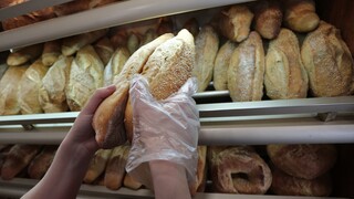 Eurostat: Ακριβότερο κατά σχεδόν 20% το ψωμί στην ΕΕ