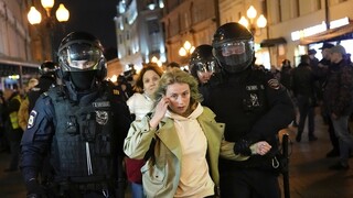 Επιστράτευση Ρώσων κατά της… επιστράτευσης: Πάνω από 1.300 συλλήψεις στις διαδηλώσεις διαμαρτυρίας