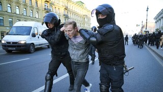 Επιστράτευση στην Ρωσία: Βαριές ποινές για τους λιποτάκτες - Εκατοντάδες συλλήψεις