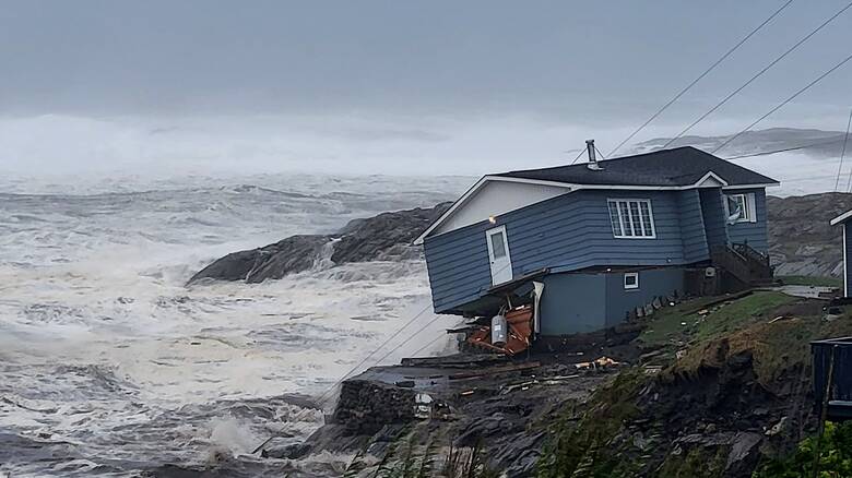Καναδάς: Χιλιάδες νοικοκυριά χωρίς ηλεκτρικό ρεύμα λόγω του κυκλώνα Φιόνα