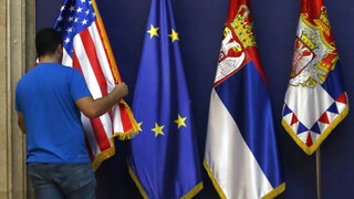 Αιφνιδιάστηκαν ΗΠΑ και ΕΕ από τη συμφωνία συνεργασίας που υπέγραψαν Σερβία-Ρωσία στη Νέα Υόρκη