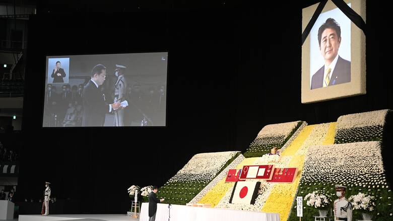 Σήμερα η «κηδεία της οργής» στην Ιαπωνία – Το τελευταίο αντίο στον Σίνζο Άμπε εν μέσω διαδηλώσεων