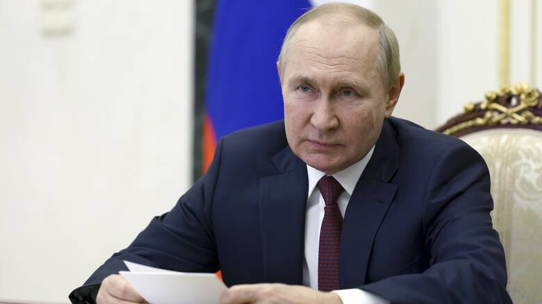 Ο Πούτιν ενημέρωσε τη Δούμα για τις προσαρτήσεις των ουκρανικών εδαφών
