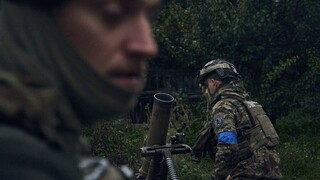 Ουκρανία: Στα περίχωρα της υπό ρωσικής κατοχής πόλης Λιμάν ο στρατός του Κιέβου
