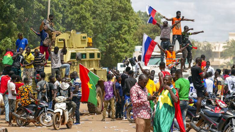 Νέο πραξικόπημα στη Μπουρκίνα Φάσο: Παραιτήθηκε ο αντισυνταγματάρχης Νταμίμπα
