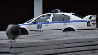 Ληστεία στη Θεσσαλονίκη: Οι δράστες φορούσαν αλεξίσφαιρα με διακριτικό της ΕΛ.ΑΣ.
