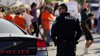 Μακελειό στο Τέξας: Σε διαθεσιμότητα το σύνολο των αστυνομικών στη σχολική περιφέρεια Ουβάλντε