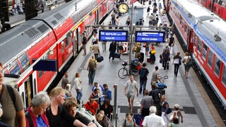 Γερμανία: «Σαμποτάζ η βλάβη στο σιδηροδρομικό δίκτυο» - Παρέλυσαν οι συγκοινωνίες