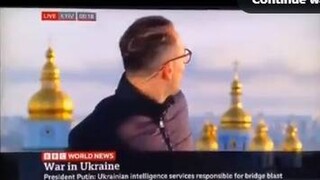 Ουκρανία: Η στιγμή της έκρηξης στο Κίεβο την ώρα live μετάδοσης από το BBC