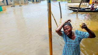 Δράμα δίχως τέλος στη Νιγηρία: 500 νεκροί και πάνω από 1,4 εκατ. εκτοπισμένοι λόγω πλημμυρών