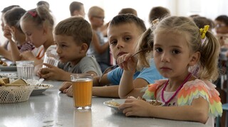 Έρευνα Associated Press: Πώς «αρπάζει» η Μόσχα παιδιά της Ουκρανίας