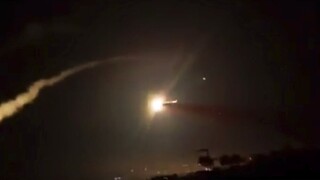 Συρία: Ισραηλινοί πύραυλοι αναχαιτίστηκαν πάνω από τη Δαμασκό