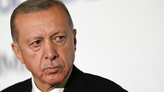 Τουρκία: Δημοψήφισμα για το «δικαίωμα» στην ισλαμική μαντίλα πρότεινε ο Ερντογάν