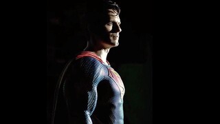 Ο Superman επιστρέφει - Μαζί του και ο Χένρι Κάβιλ: «Υπόσχομαι ότι θα ανταμειφθείτε για την αναμονή»