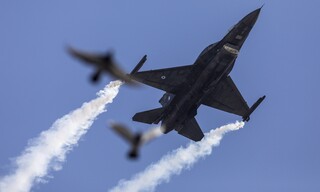 28η Οκτωβρίου: Η εντυπωσιακή δοκιμαστική πτήση του F-16 «Ζεύς»