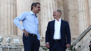 Στην Αθήνα ο Σολτς: Συνάντηση «κορυφής» με Μητσοτάκη - Στο «μενού» ενεργειακή κρίση και Τουρκία