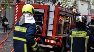 Φωτιά σε διαμέρισμα στην Αχαρνών στα Κάτω Πατήσια