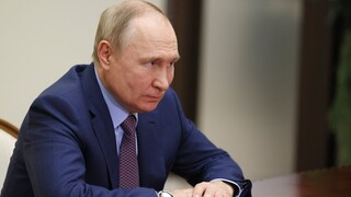 «Αμφισημία» Πούτιν για τη ρωσική συμμετοχή στη συμφωνία για τα σιτηρά