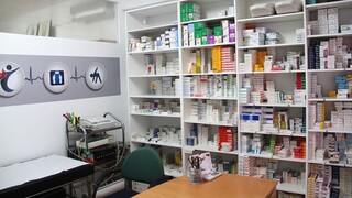 ΣΦΕΕ: «Νέος αιφνιδιασμός - Υποχρεωτικό αναδρομικό rebate σε κατηγορίες φαρμάκων»