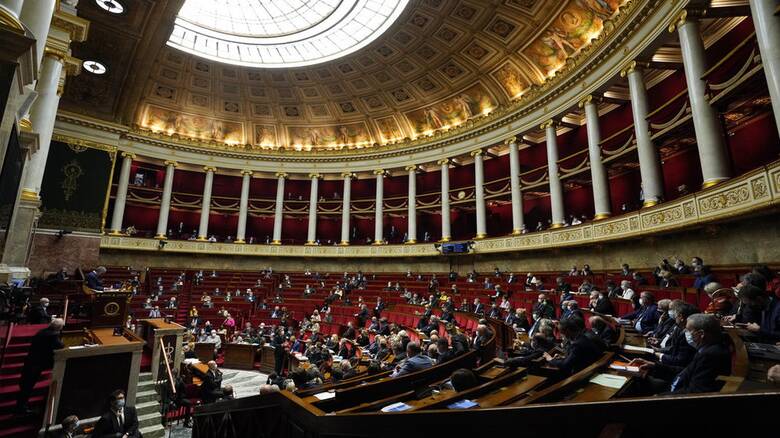 Γαλλία: Αποβολή ακροδεξιού βουλευτή λόγω ρατσιστικής συμπεριφοράς