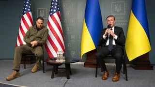 Καθησυχάζουν οι ΗΠΑ το Κίεβο για στήριξη και μετά τις ενδιάμεσες εκλογές