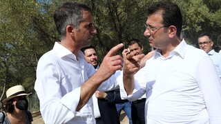 Κωνσταντινούπολη: Συνάντηση Μπακογιάννη με τον ομόλογό του Εκρέμ Ιμάμογλου
