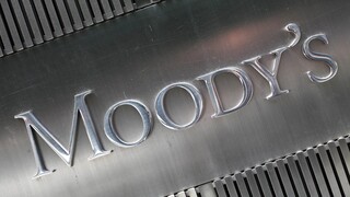 Moody’s: Αναβάθμιση έξι ελληνικών τραπεζών από τις διαρθρωτικές βελτιώσεις στην οικονομία