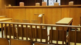 Βόλος: Γαμπρός απείλησε την πεθερά του με ψαροντούφεκο - Κατέληξαν στο δικαστήριο