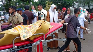 Σεισμός στην Ινδονησία: Στους 43 νεκροί, πάνω από 700 οι τραυματίες