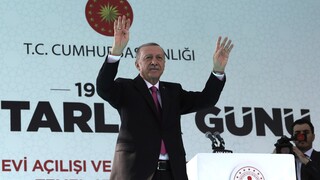 Απτόητος ο Ερντογάν: Η Τουρκία έχει τη δύναμη να τιμωρεί τους τρομοκράτες εντός και εκτός συνόρων