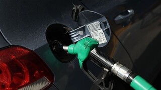 ΣΥΡΙΖΑ: Για μία ακόμα εβδομάδα η Ελλάδα έχει την ακριβότερη βενζίνη στην Ευρώπη
