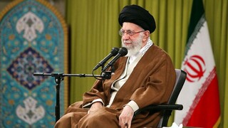 Ιράν: «Αντιστασιακή» φωνή ύψωσε η ανιψιά του αγιατολάχ Χαμενεΐ