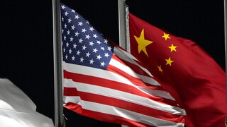 Κίνα: Ανακοίνωσε απώθηση καταδρομικού των ΗΠΑ που «παρεισέφρησε παράνομα»