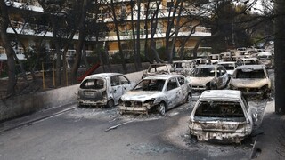 Δίκη για τη φονική πυρκαγιά στο Μάτι: «Μας άφησαν απροστάτευτους»