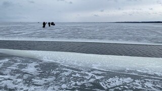 Μινεσότα: 200 ψαράδες εγκλωβίστηκαν σε ένα κομμάτι πάγου