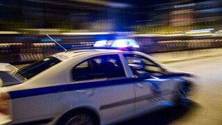 Άρτα: Πυρά από καλάσνικοφ σε περιπολικό – Δεν τραυματίστηκαν αστυνομικοί