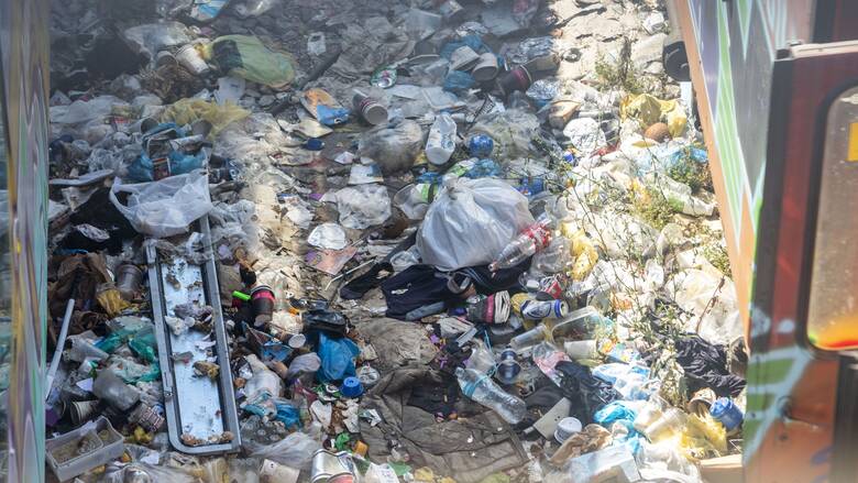 Θεσσαλονίκη: Γέμισε σκουπίδια η πόλη - Στη Δικαιοσύνη προσφεύγει ο Δήμος