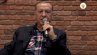 Τουρκία: «Τεχνάσματα» Ερντογάν πριν τις κάλπες - Ερμήνευσε μέχρι ερωτικό τραγούδι