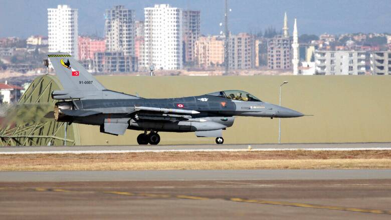 Bιάστηκε να πανηγυρίσει η Τουρκία για τα F-16, την «προσγείωσε» ο Μενέντεζ