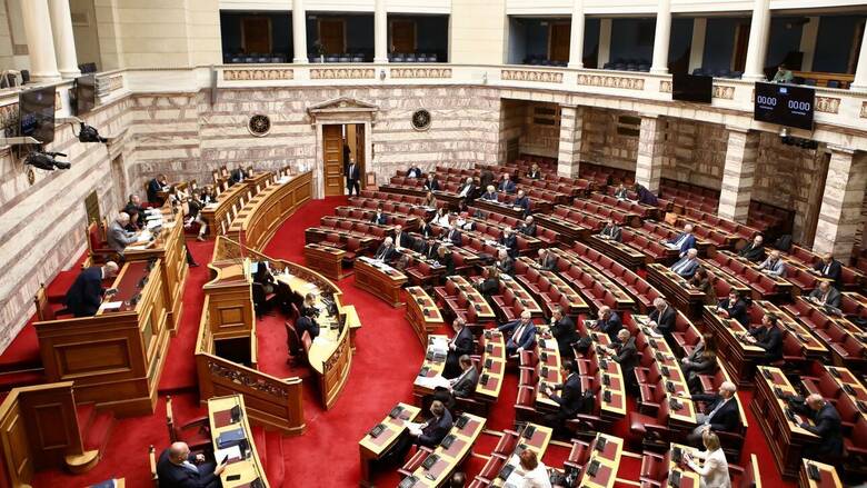 Βουλή: Κατατέθηκε το νομοσχέδιο για τη Στεγαστική Πολιτική