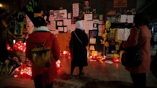 Άλκης Καμπανός: Σιωπηρή πορεία με κεριά στη μνήμη του στη Θεσσαλονίκη