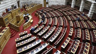 Τροπολογία ΣΥΡΙΖΑ για οικονομική ενίσχυση στο προσωπικό του ΕΣΥ, εκπαιδευτικούς και καθαριότητα ΟΤΑ