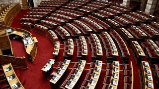 Βουλή: Στην Ολομέλεια της Βουλής το νομοσχέδιο για τον Τύπο - Τι προβλέπει