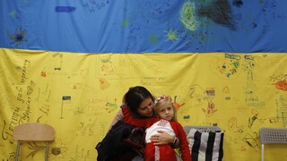 Πόλεμος στην Ουκρανία: Τα γλυκόπικρα Χριστούγεννα για τους Ουκρανούς πρόσφυγες