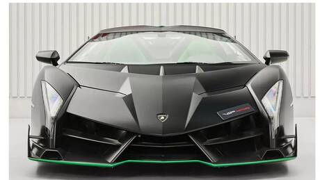 Αυτοκίνητο: Πόσα μπορεί να ζητά κανείς για μια Lamborghini Veneno Roadster;